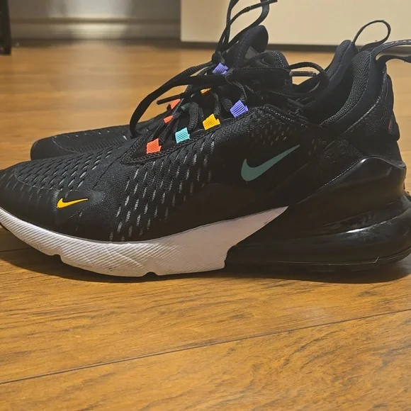 Nike Air Max 270 Black Sneakers with Multicolor Accents - Picture 5 of 13